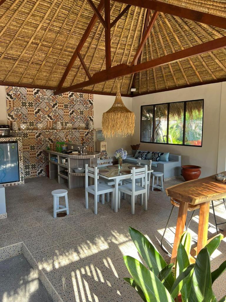 Villa Anjing Нуса Дуа Екстериор снимка